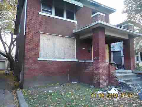 2447 Clements (5)_m.jpg